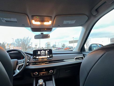 Used 2024 Mitsubishi Outlander SE image 20