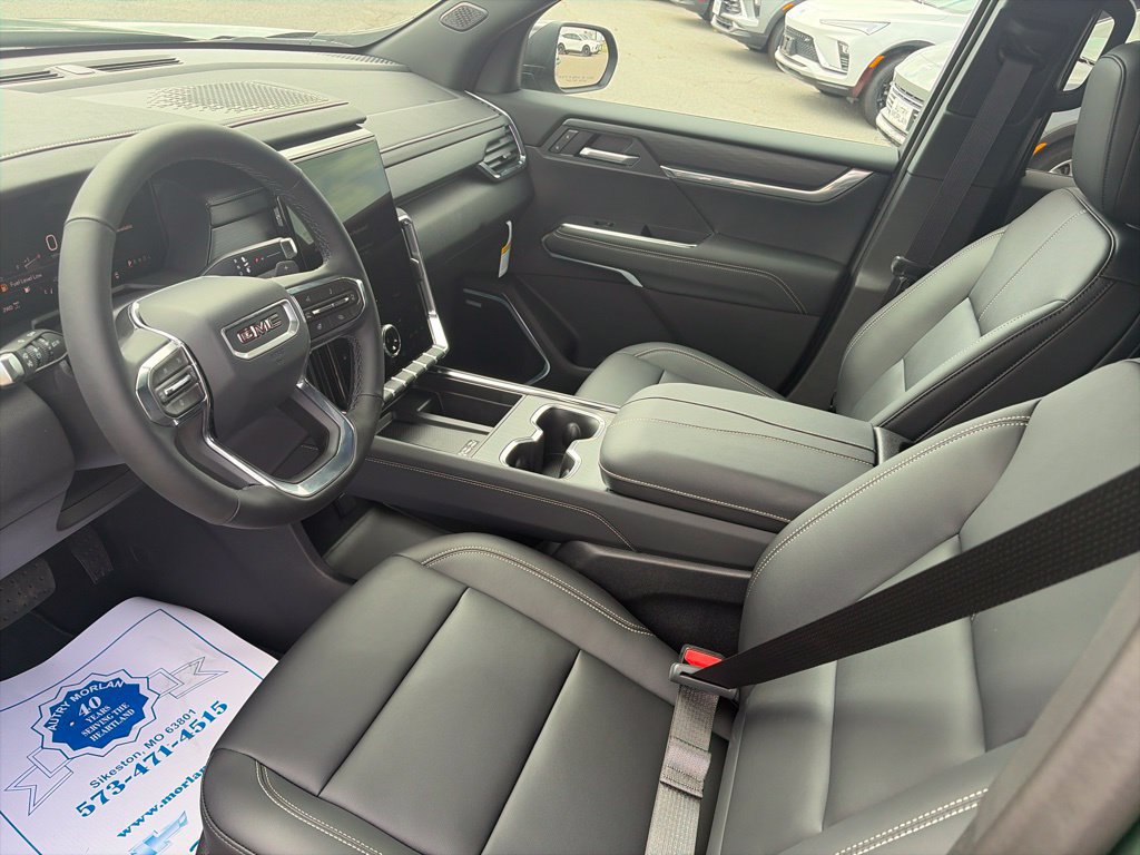 New 2027 GMC Acadia Elevation w/ Elevation Premium Package AWD/4WD image 16