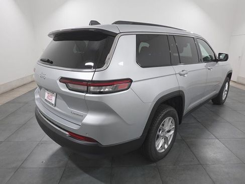 New 2025 Jeep Grand Cherokee L Laredo w/ Luxury Tech Group I image 5