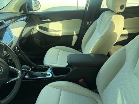Used 2023 Buick Encore GX Preferred FWD image 5