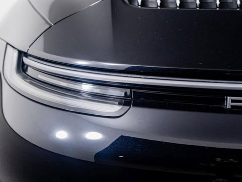 Used 2021 Porsche 911 Carrera 4S w/ Sport Package image 26