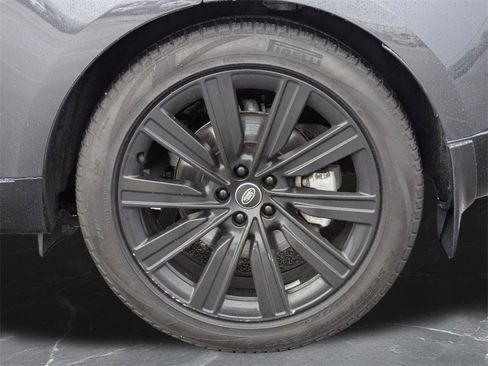 Used 2023 Land Rover Range Rover SE image 39