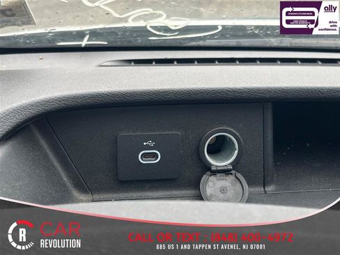 Used 2024 Ford Transit 250 148 Medium Roof Extended AWD image 22