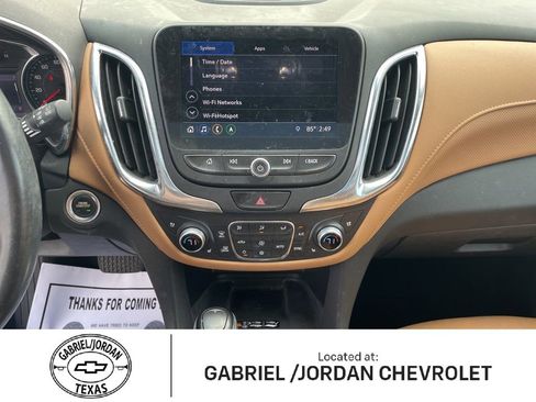 Used 2021 Chevrolet Equinox Premier image 19