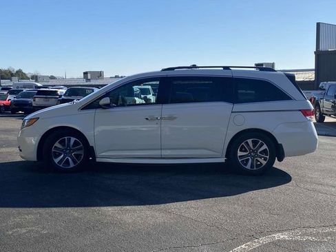 Used 2017 Honda Odyssey Touring image 7
