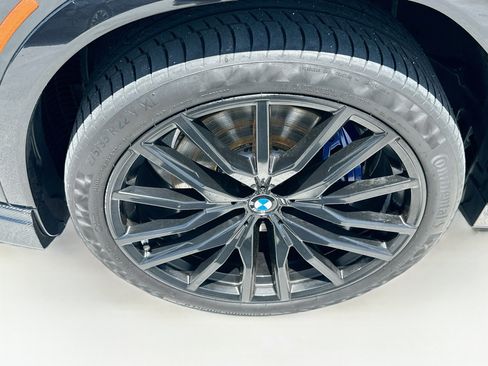 Used 2024 BMW X6 xDrive40i w/ M Sport Professional Package AWD/4WD image 35