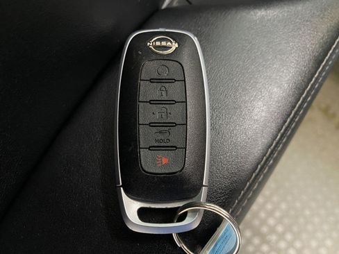 Certified 2025 Nissan Rogue SV AWD/4WD image 31