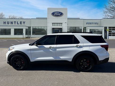 Used 2020 Ford Explorer ST w/ ST Street Pack image 7