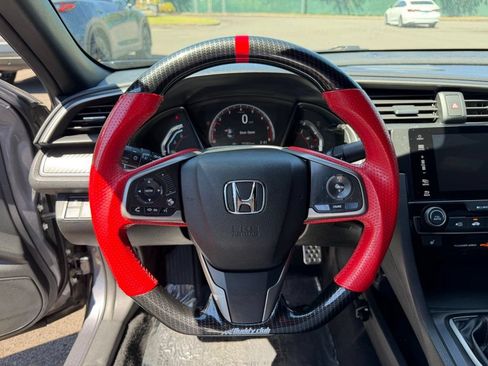 Used 2018 Honda Civic Si image 18