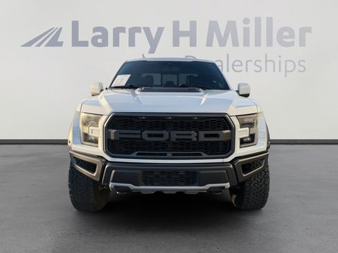 Used 2019 Ford F150 Raptor w/ Equipment Group 802A Luxury AWD/4WD image 8