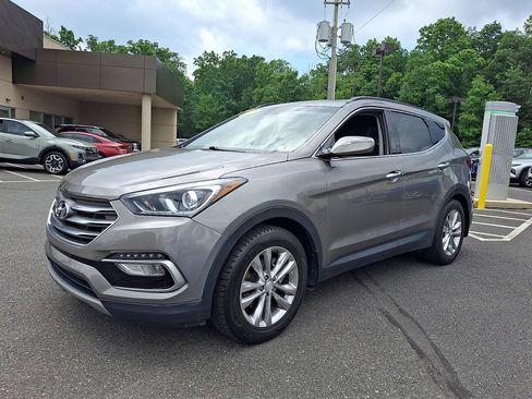 Used 2018 Hyundai Santa Fe Sport 2.0T AWD/4WD image 4