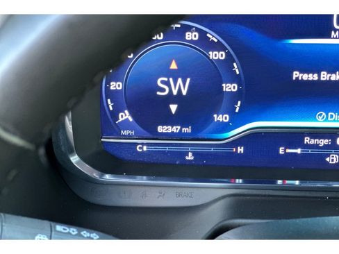 Used 2024 Chevrolet Tahoe LT image 30