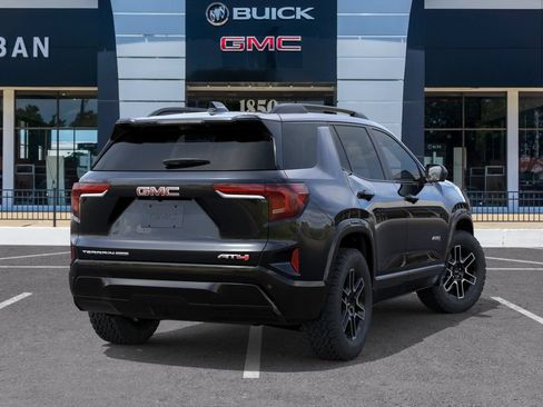 New 2027 GMC Terrain AT4 w/ Technology Package II AWD/4WD image 4
