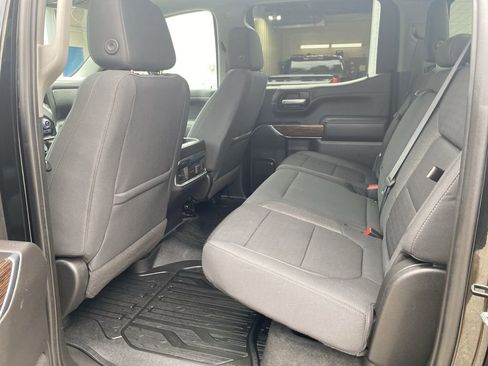 Used 2021 GMC Sierra 1500 Elevation image 18