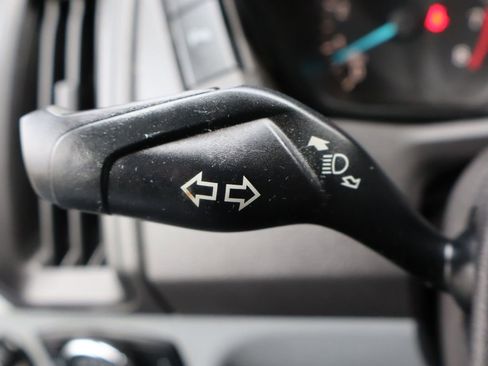 Used 2015 Ford Transit 350 XLT image 32