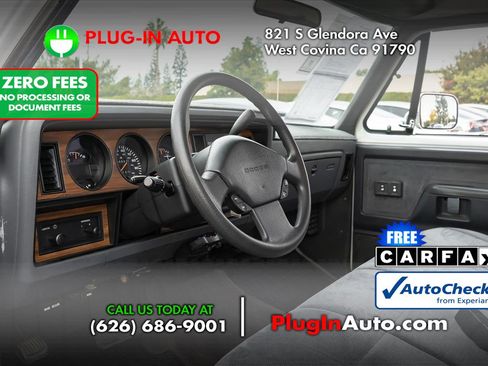 Used 1992 Dodge D/W Truck 250 RWD image 7