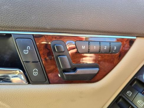Used 2010 Mercedes-Benz C 350 Sport image 39
