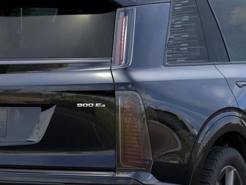 New 2026 Cadillac Vistiq Sport AWD/4WD image 11