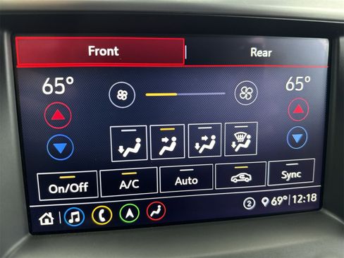 Used 2020 GMC Acadia SLT image 18