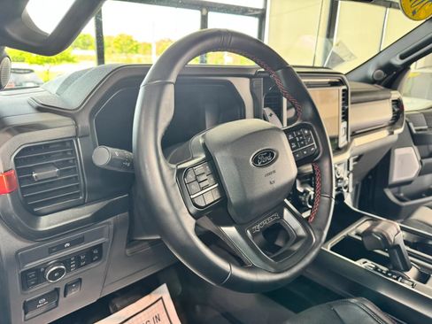 Used 2025 Ford F150 Raptor AWD/4WD image 35