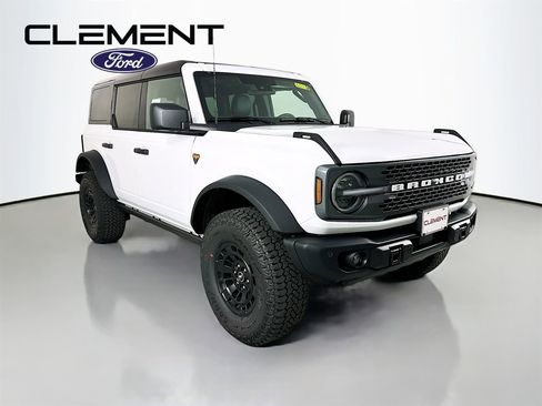 New 2026 Ford Bronco Badlands AWD/4WD image 3