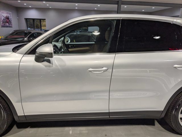 Used 2019 Porsche Cayenne S AWD/4WD image 5