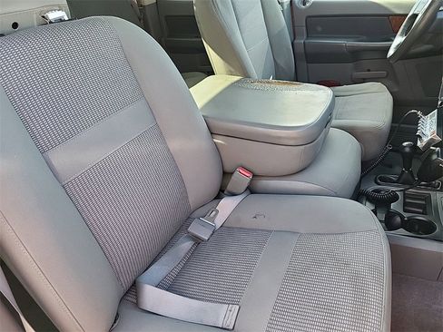 Used 2006 Dodge Ram 2500 Truck SLT w/ Quad Cab Big Horn Value Group image 19