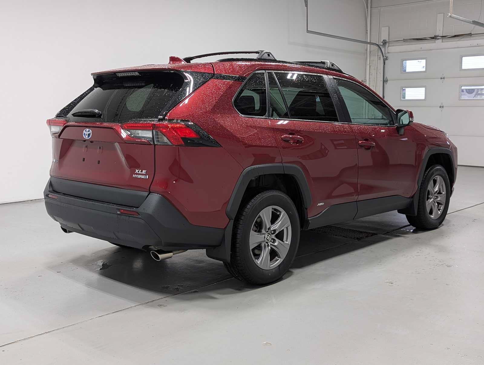 Used 2024 Toyota RAV4 XLE w/ Convenience Package AWD/4WD image 8