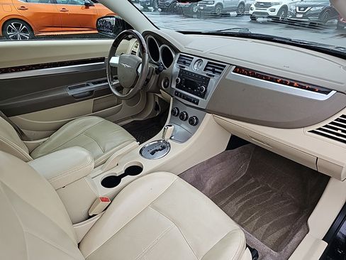 Used 2008 Chrysler Sebring Limited w/ Luxury Group FWD image 13