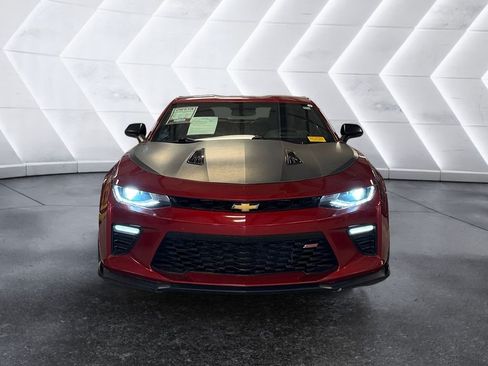 Used 2017 Chevrolet Camaro SS RWD image 2