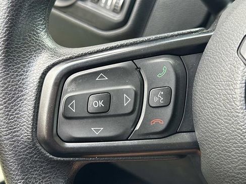 Used 2018 Jeep Wrangler Unlimited Sport AWD/4WD image 12