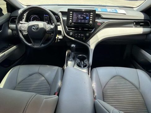 Used 2021 Toyota Camry SE FWD image 20
