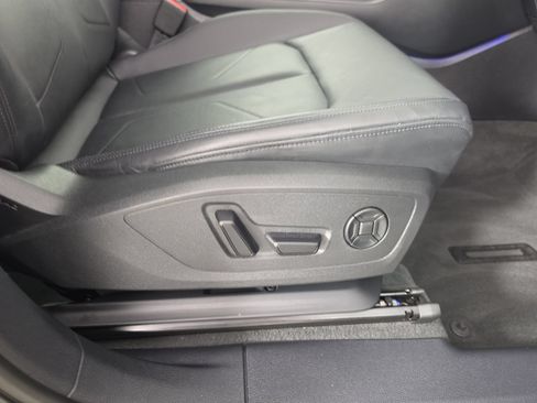 Certified 2023 Audi Q3 2.0T Premium Plus AWD/4WD image 46