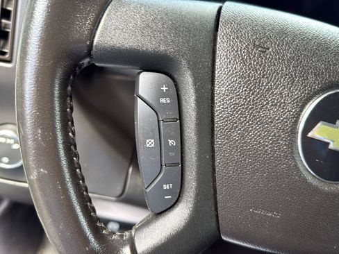 Used 2021 Chevrolet Express 2500 Extended w/ Driver Convenience Package RWD image 9
