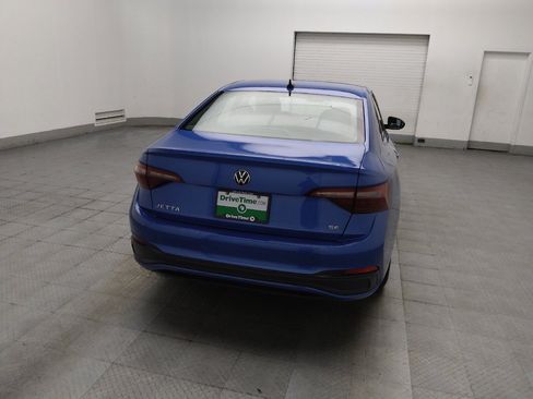 Used 2024 Volkswagen Jetta SE FWD image 7