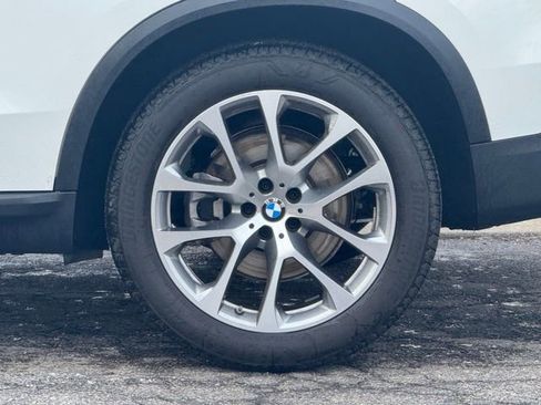 Certified 2026 BMW X5 xDrive40i image 4