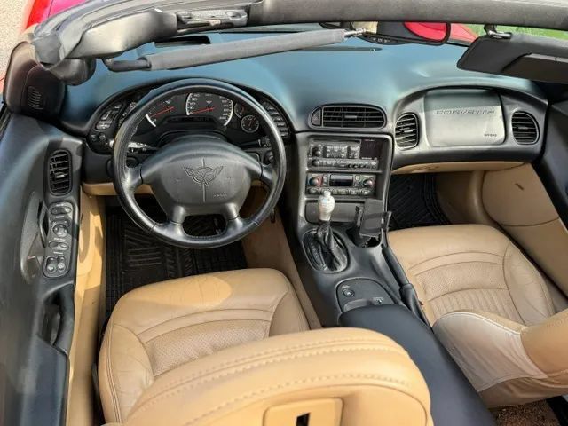 Used 2002 Chevrolet Corvette Convertible w/ Preferred Equipment Group2 RWD image 18