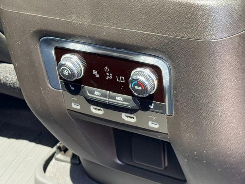 Used 2021 GMC Yukon AT4 w/ AT4 Premium Plus Package image 17