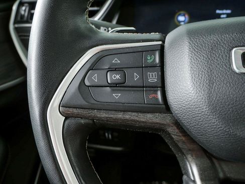 Used 2022 Jeep Grand Cherokee Limited RWD image 10