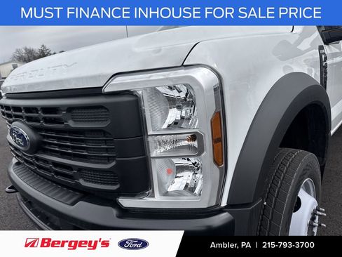 New 2024 Ford F450 XL image 20