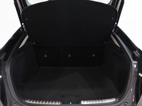 Used 2019 Kia Stinger w/ Sun & Sound Package RWD image 32