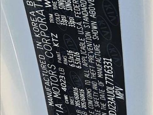 Used 2020 Kia Soul LX FWD image 23