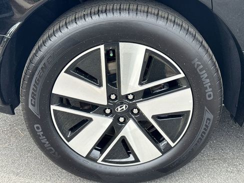 New 2026 Hyundai Ioniq 9 SEL AWD/4WD image 17