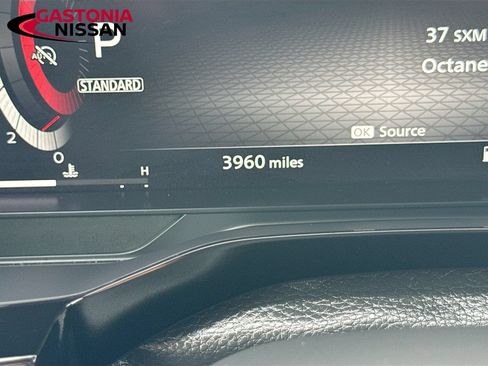 Used 2026 Nissan Pathfinder SL FWD image 15
