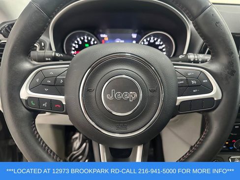 Used 2019 Jeep Compass Limited AWD/4WD image 11