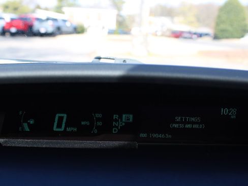 Used 2011 Toyota Prius Five image 11