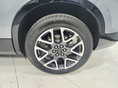 Used 2025 Chevrolet Blazer RS image 44