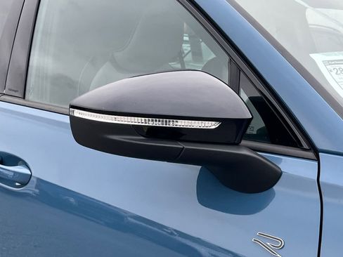 New 2026 Volkswagen Tiguan SE R-Line image 6