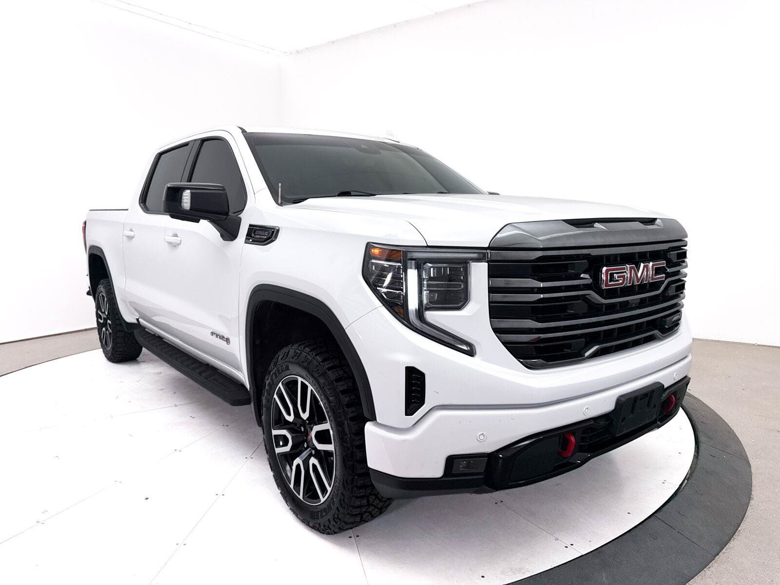 Used 2022 GMC Sierra 1500 AT4 w/ AT4 Premium Package AWD/4WD image 14