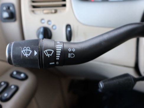 Used 2003 Ford Explorer Sport Trac XLS image 31